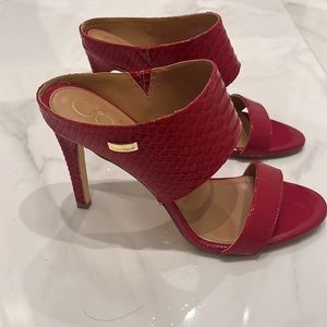 CALVIN KLEIN CECILY RED SZ 7.5 | good condition | no box